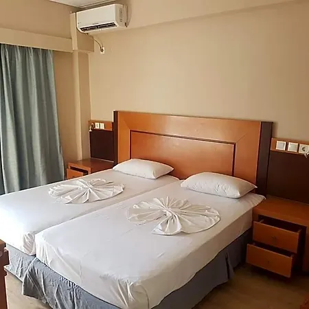 Hotel Bristol 2*